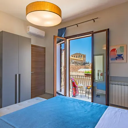 Apartment Beautiful In With House A Panoramic View